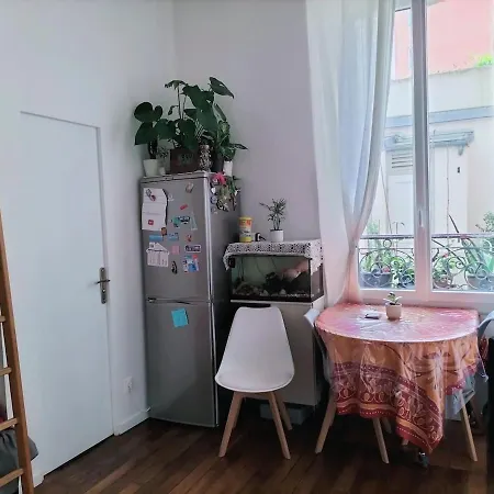Le Petit Nid Parisien Appartement Parijs